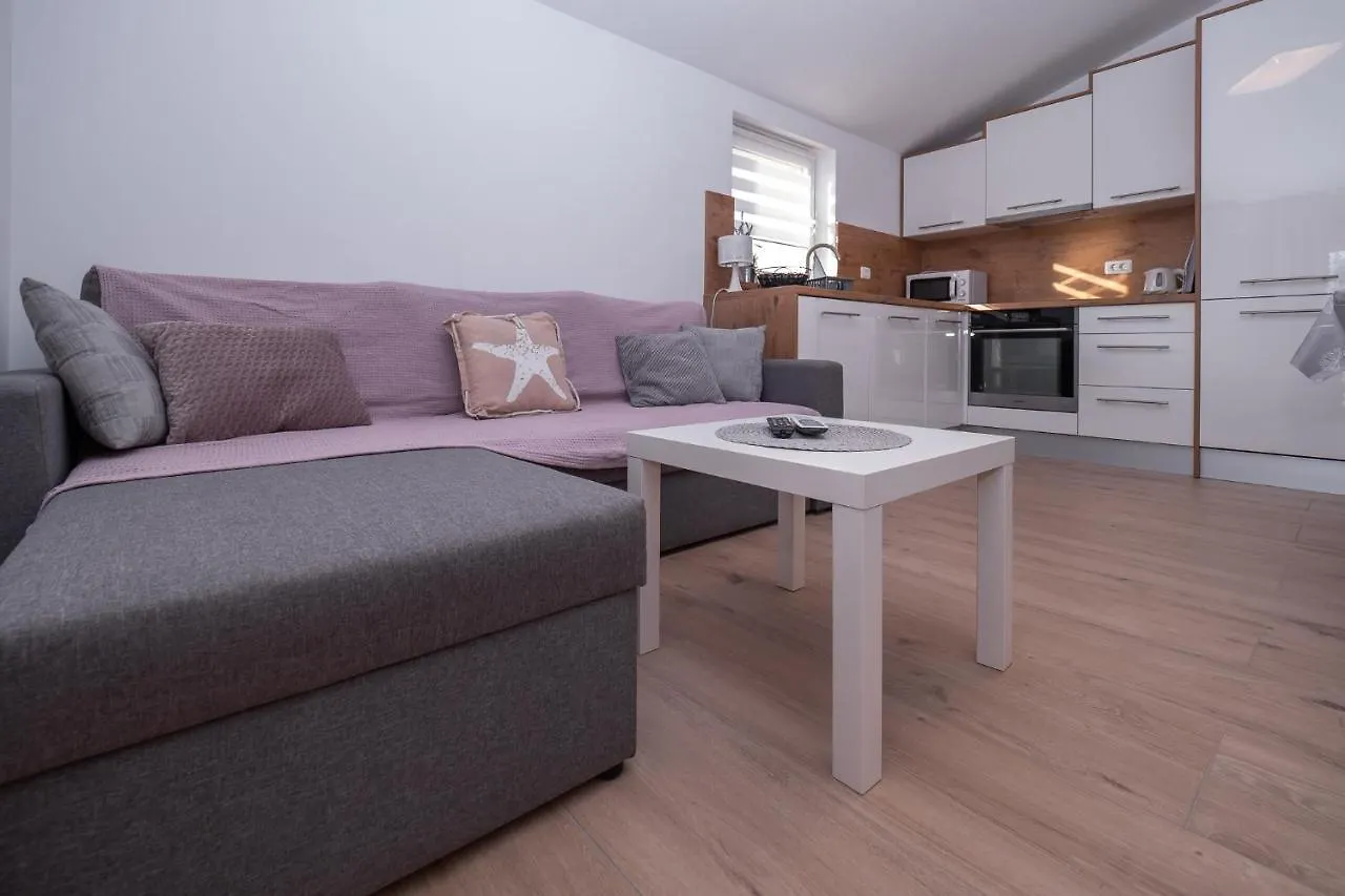 Apartment Shurida Pula