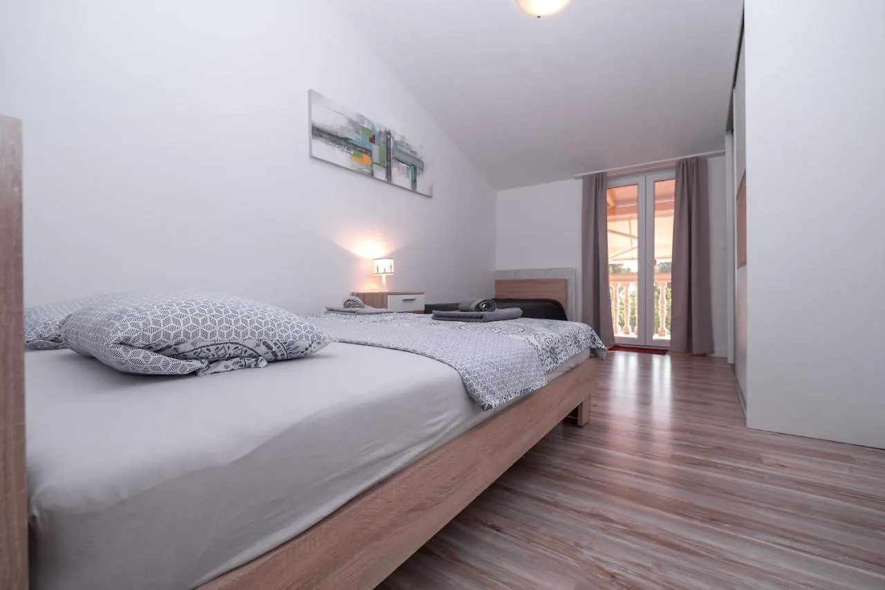 Apartment Shurida Pula